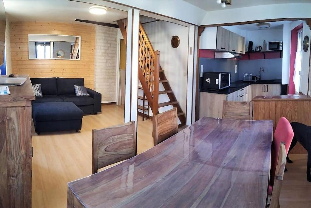 Appt De Charme En Plein Coeur Historique Apartment Dives-sur-Mer Exterior foto